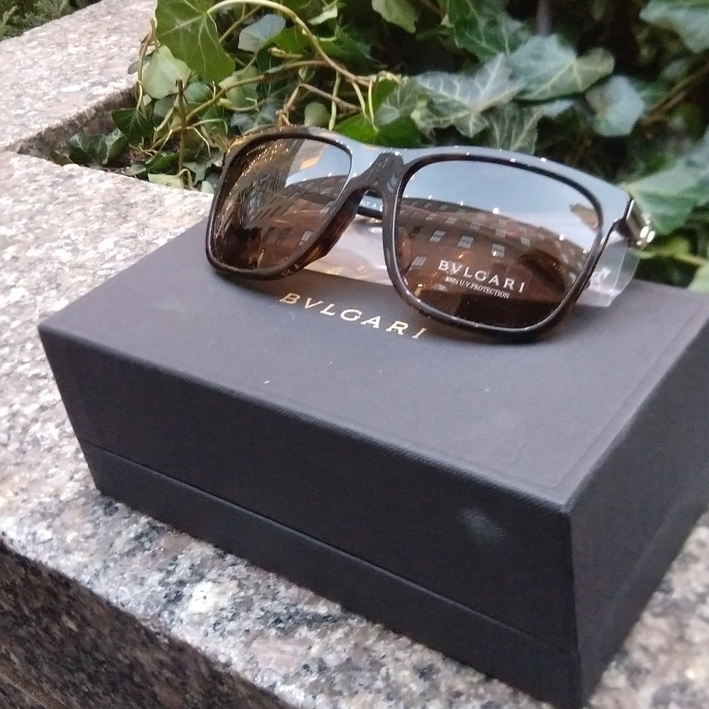 Still Christmas Sale: Bulgari 7027F